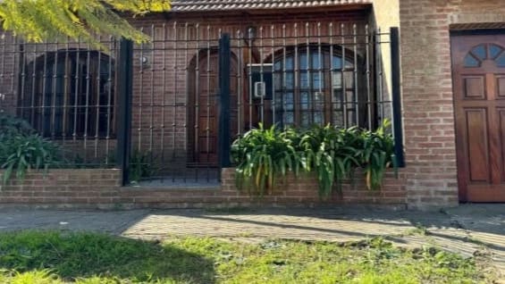Casa en Venta Salmini 975- - Imagen 1